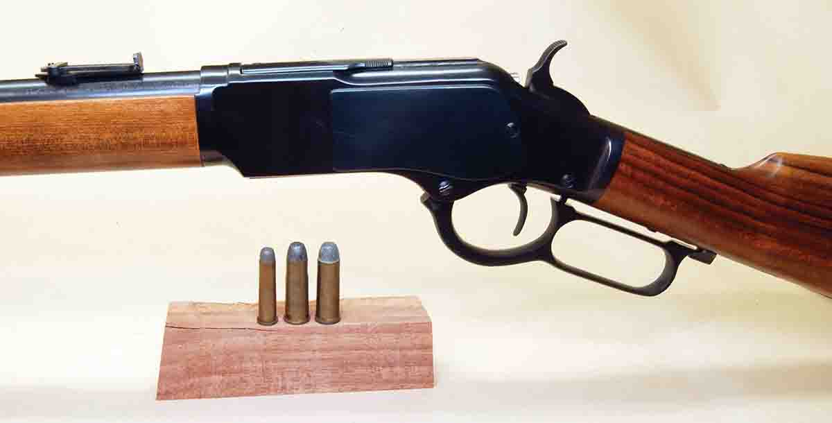 By 1890, Winchester wanted to replace the Model 1873 because the action was considered weak, the gun heavy and its .32-20, .38-40 and .44-40 cartridges no more than pistol rounds.